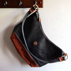 👜 Capezio Vintage Shoulder Bag/Purse. Black And Brown Ostrich